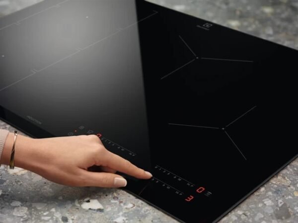 538140-3 Electrolux CIL63443 Flex Plaque à induction 59 cm - vitrocéramique noire