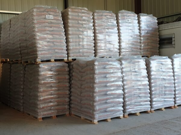 Granule-de-bois-Moulin-bois-energie-en-palette-2 GRANULES DE BOIS MOULIN BOIS ENERGIE EN PALETTE